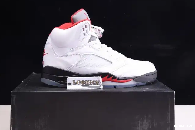 Tongue DA1911-102 Silver 5 (2020) Jordan Air Red Retro Fire 0615